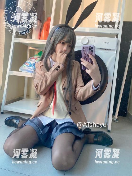 AT鲨的蕾丝作品，一下子把图库点燃了，难得有这种撞击感…像有种共鸣在涌动。