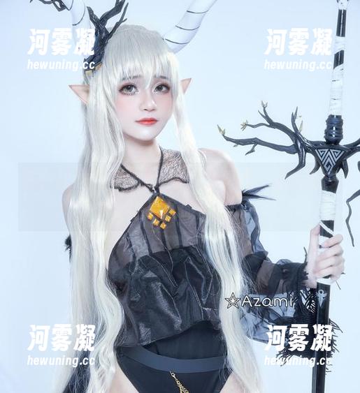 福利放送！Azami的少女原图，让人想多看几眼。