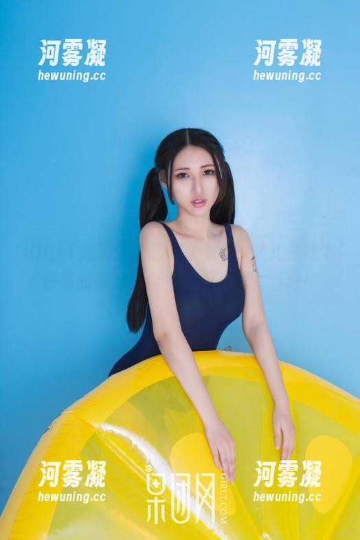GIRLT果团网 - 发现了蜜桃Q妹儿和她牛仔裤的奇妙组合，原图下载？当然！