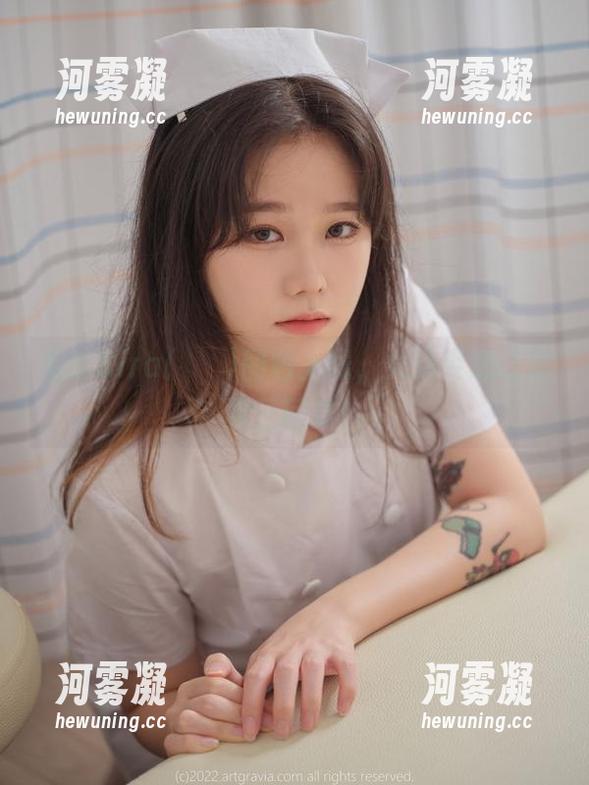全新Sira(시라)图包上线，女孩姿态让你再三回味！