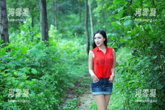 TuiGirl推女郎 - 何奕恋的油亮作品，这福利如火如荼，竟然让我不自觉想多想几秒。