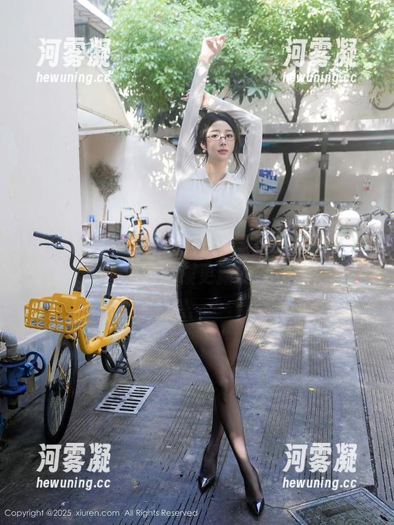 Xiuren秀人网 - 注意！妮儿Bluelabel少女写真集啥时候更新的？快踪影！