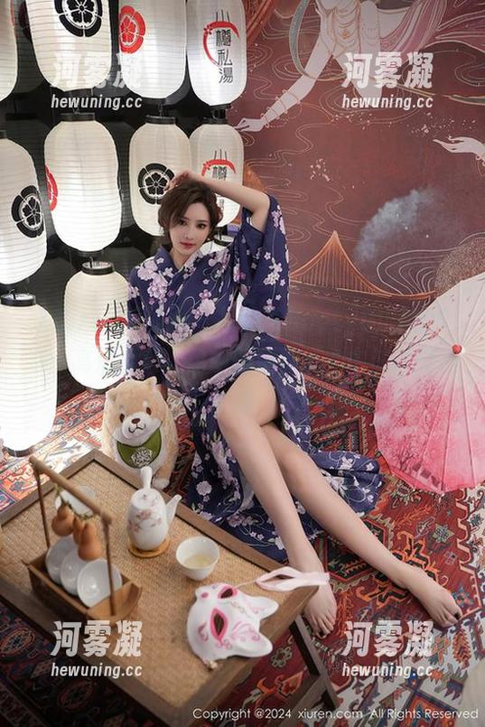 Xiuren秀人网 - 徐莉芝Booty的厨娘诱惑：高清合集，盘中的精致，心中的默默缠绵
