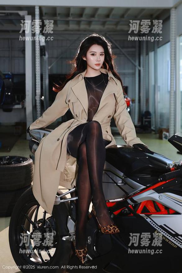 Xiuren秀人网 - 柚琪Rich女仆，我们的无圣光设定，最适合展示干净又俏皮的一面！