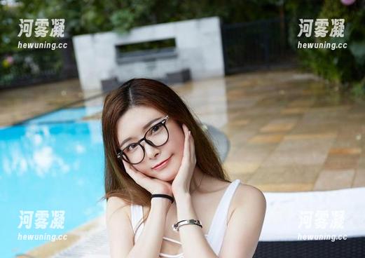 YouWu尤物馆 - 一探韩冰冰儿在教室的终极合集，学霸清纯风再升级！