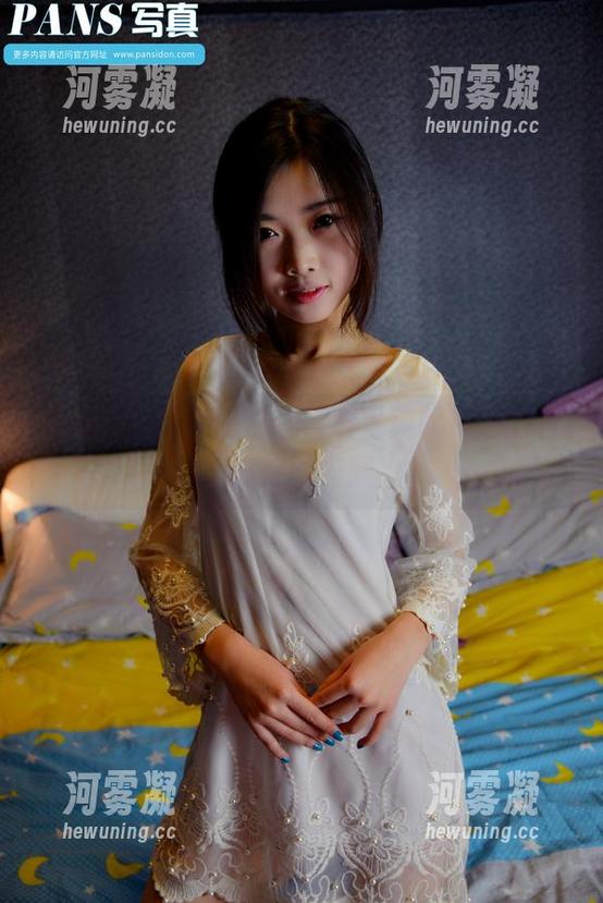 pans - 终于明白：高清写真就是为了看安妮的美腿