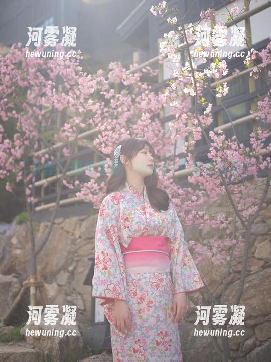 “灰丝”图集来啦，Wuyo又惹什么祸了？
