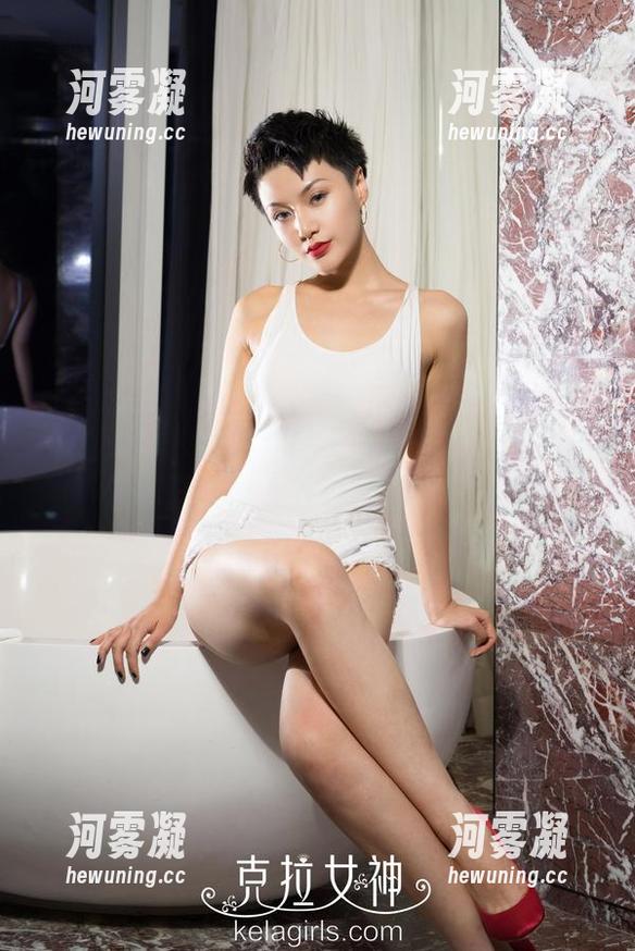 克拉女神 - 拯救你的无聊时光！佳莹女王的套图资源，胜过网购的快乐！