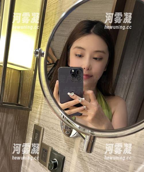 微密圈 - 看！奶雯户外套图分享，没道理让人一点都不惊艳。