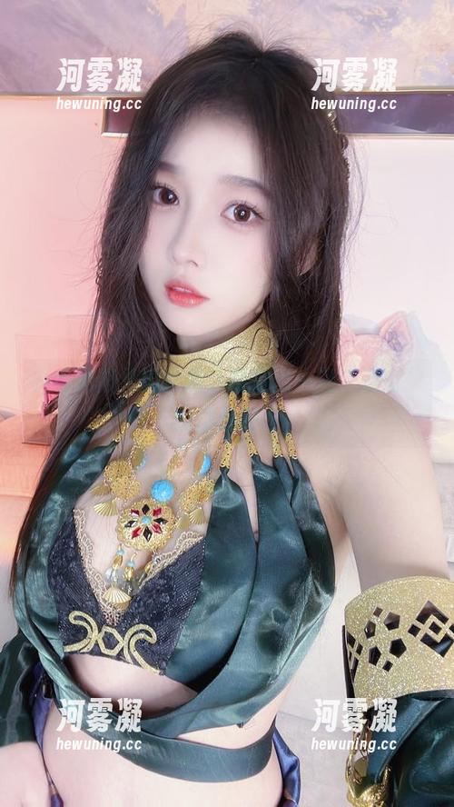 小小奶瓶儿的作品，精选出一滴“迦南”的清晨露水