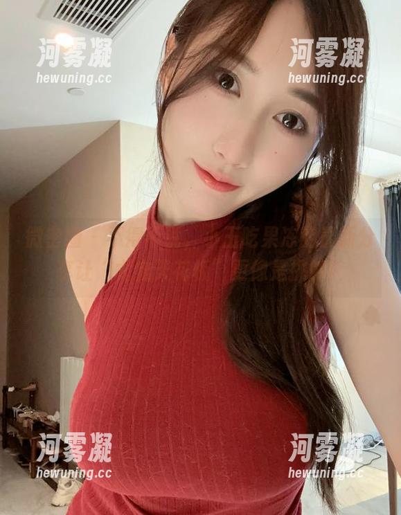 微密圈 - 不得不说，小玉吃果冻的最新分享让“尤物天花板”更像是挑衅！
