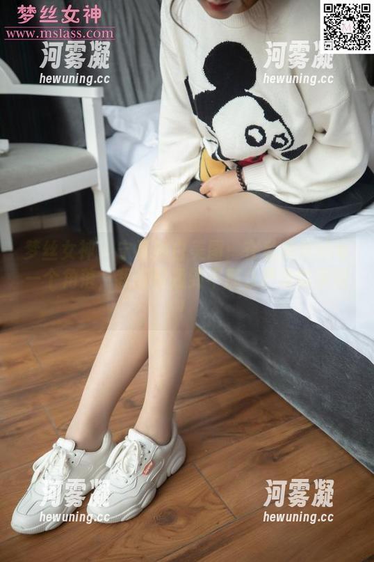 梦丝女神 - 宁夏黑白美图：在私房照的每一个角落，我都能找到不那么严肃的深意！