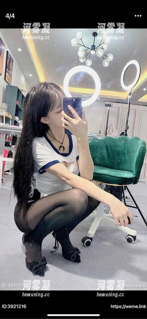 微密圈 - 汤圆可甜了的泳装美图，图包中藏着几分俏皮和灵动，太拟人了！