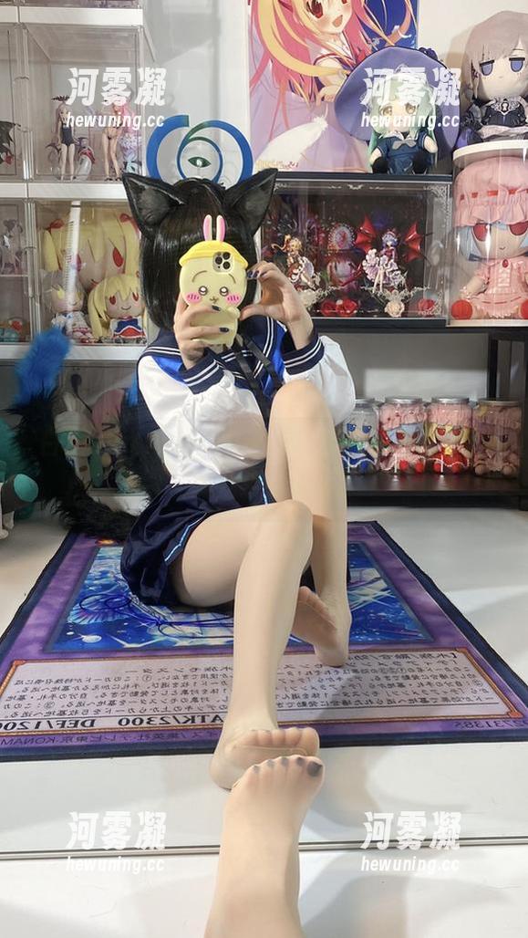 白栎Shirly的天台图包，别说我没告诉你，美女就在楼顶！