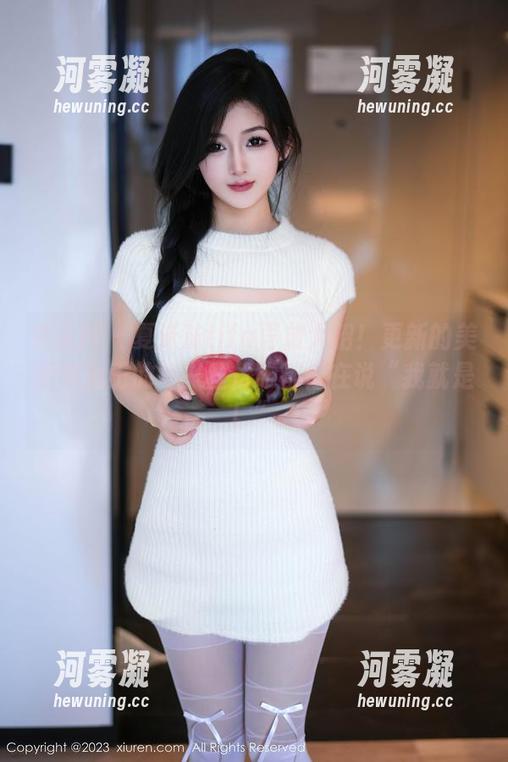 秀人网 - 夏沫沫tifa再放大招！更新的美图中女王的每一丝优雅都像在说“我就是！”