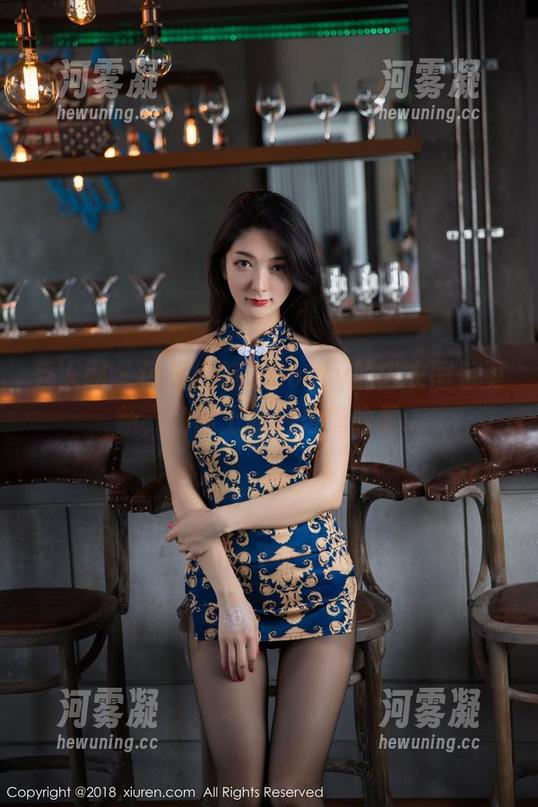 秀人网-徐莉芝Booty 秀人网 - 说是徐莉芝Booty的内衣图包更新,实际上我只是想偷看...