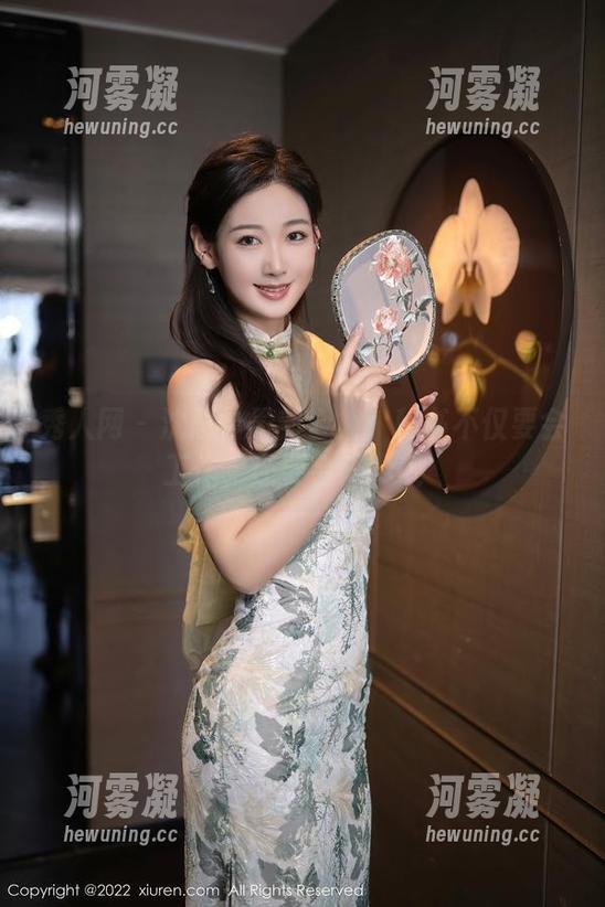 秀人网 - 沈思怡最新合集：秘书不仅要会工作，还要会Pose！