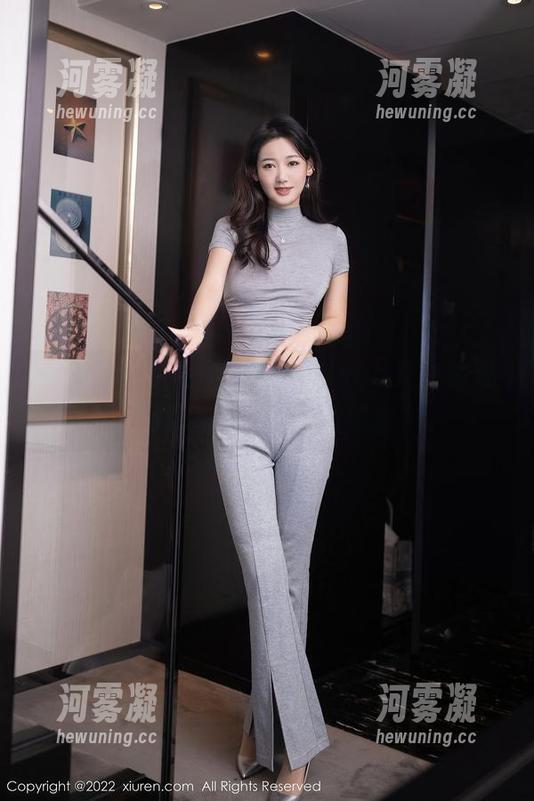 秀人网 - 套图中，陈巧蓓isabella的双马尾舞动着我整个思绪
