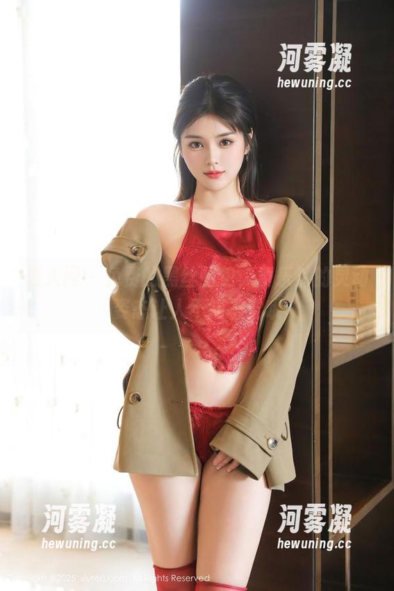 秀人网 - 免费的黑丝图包，黄乐然的灵动姿态让人不知不觉哦