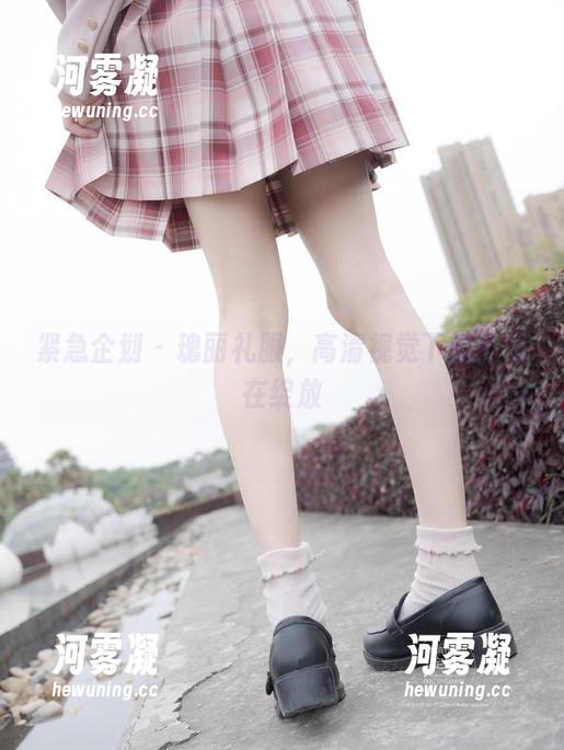 紧急企划 - 瑰丽礼服，高清视觉下的小恩在绽放