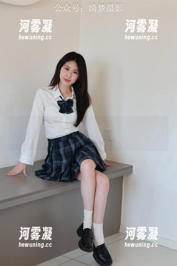 绮梦摄影 - 娜娜的居家写真，精选了脑洞大开风格，谁说只能在外面拍！