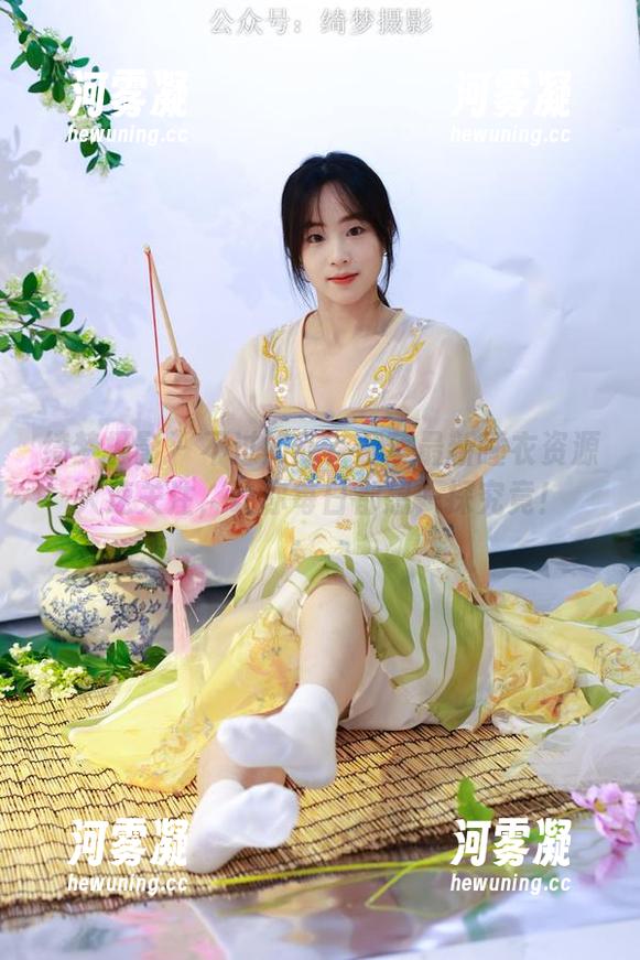 绮梦摄影 - 不过如此？蔡蔡最新睡衣资源火速关注，让你每日都想一探究竟！