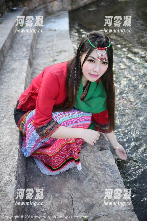 美媛馆 - 听说Love陆瓷的镂空写真更新了，快来这儿瞅瞅吧！
