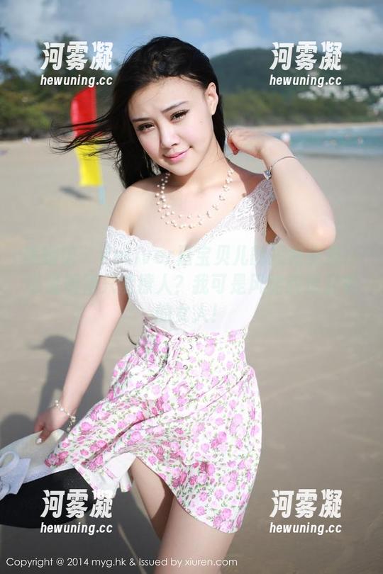 美媛馆 - Vetiver嘉宝贝儿的短裙全集：谁说短裙只能撩人？我可是风能吹走卫衣的女人！