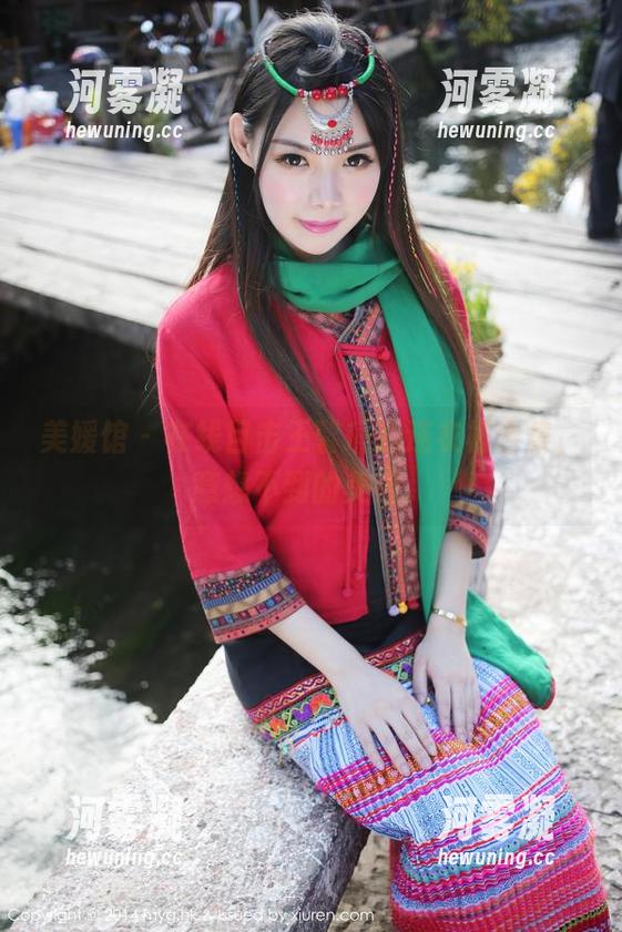 美媛馆 - 在线目击王馨瑶的连衣裙合集，意想不到的美感。