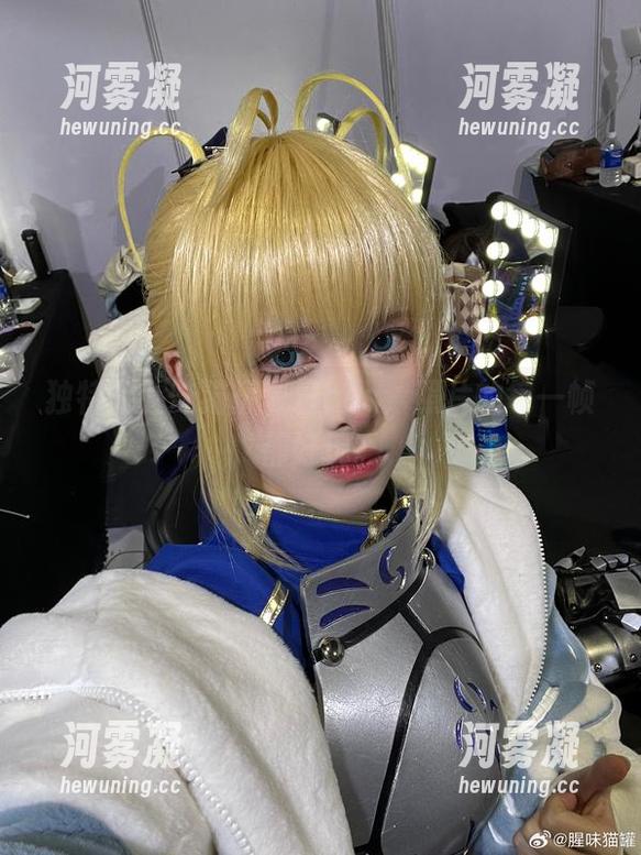 独特的腥味猫罐夏日cos，照片的每一帧都好玩。