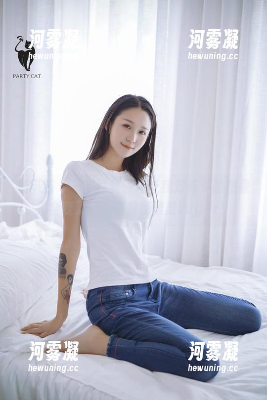 轰趴猫 - 一组写真，却让我对修女的想象完全变了——多谢杨晨晨sugar！
