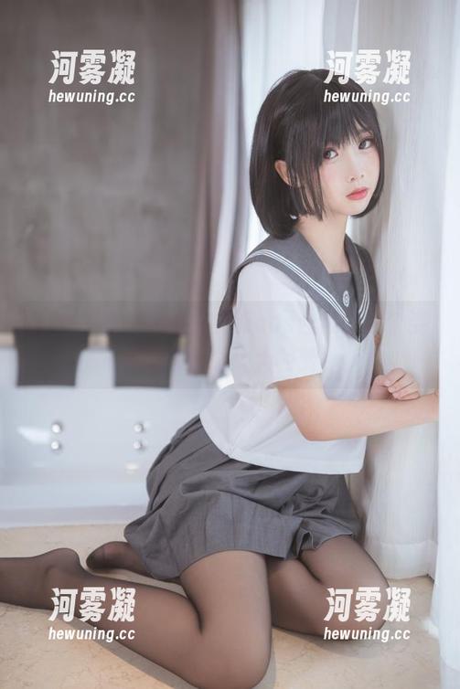 来自面饼仙儿的兔女郎cos合集，每个姿势都想给个大大的赞！