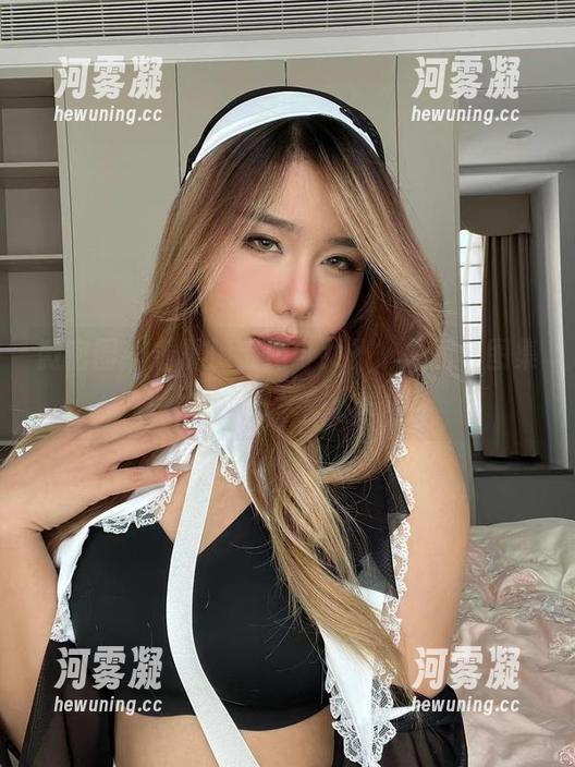 微密圈 - 看黑饱宝化身女仆，原图与图集，不可思议又耐人寻味。